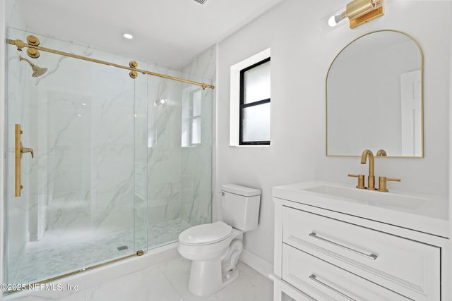 2917 ISSER Court, Jacksonville, FL 32257