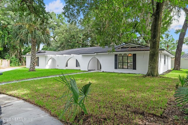 2917 ISSER Court, Jacksonville, FL 32257