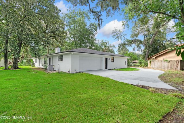 2917 ISSER Court, Jacksonville, FL 32257