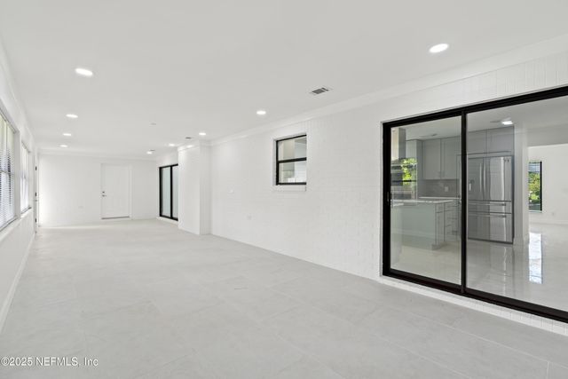 2917 ISSER Court, Jacksonville, FL 32257