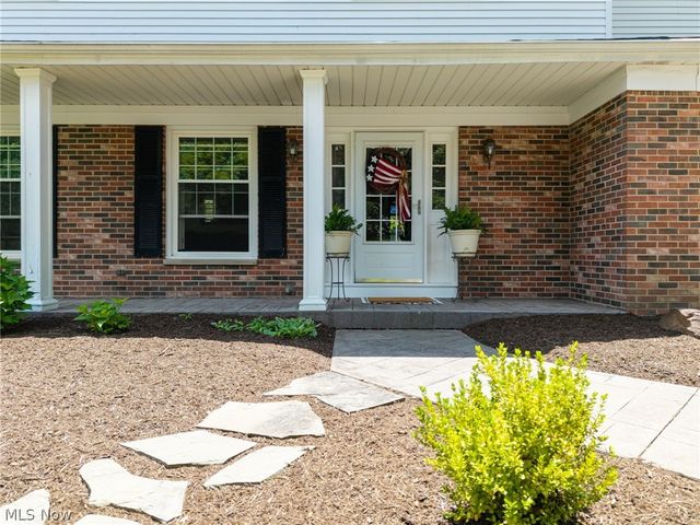 40 Richard Drive, Medina, OH 44256