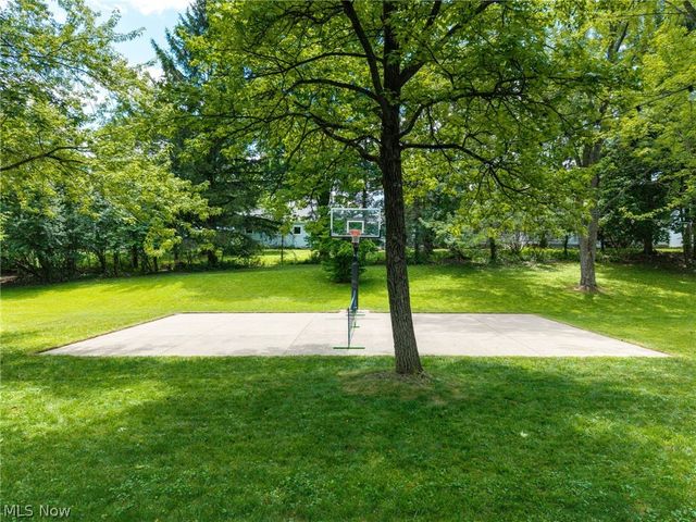 40 Richard Drive, Medina, OH 44256