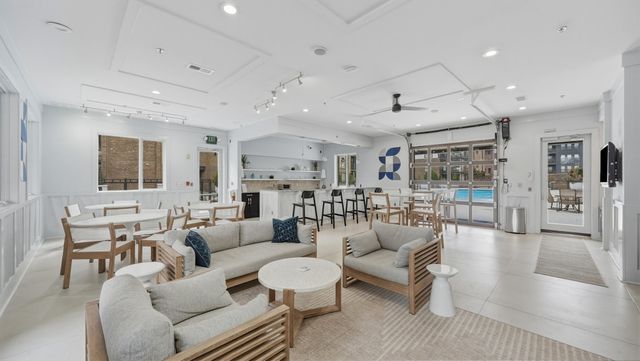 200 Manufacturers Rd Apt 232, Chattanooga, TN 37405