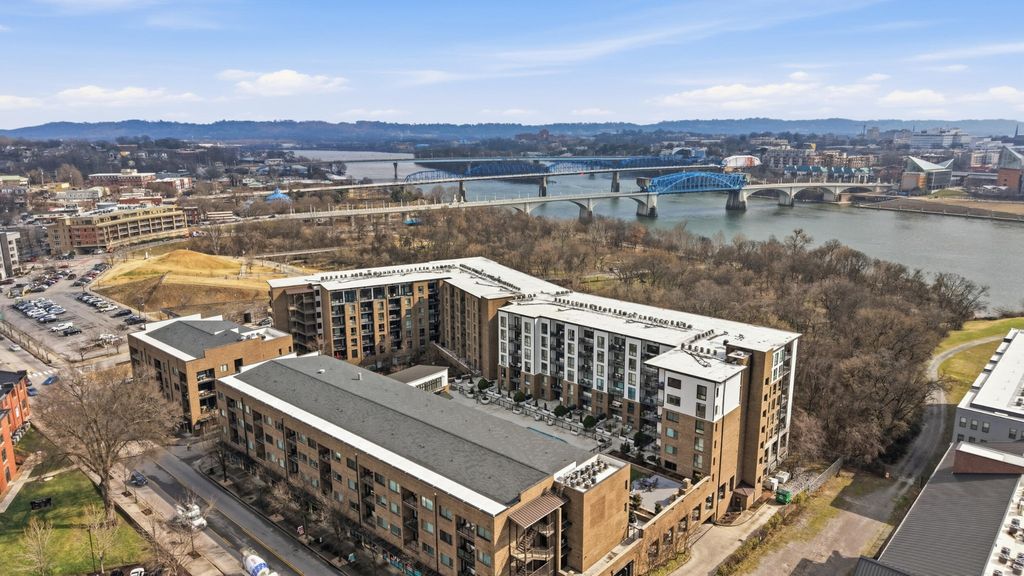 200 Manufacturers Rd Apt 232, Chattanooga, TN 37405