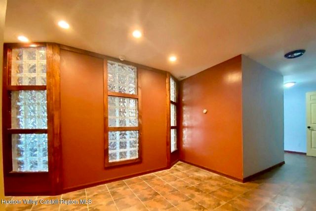 746 Route 23b, Catskill, NY 12414