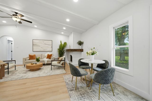 1209 Briarcove Drive, Richardson, TX 75081