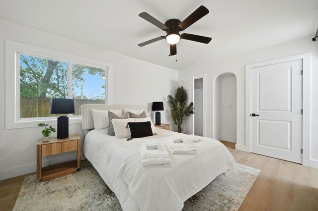 1209 Briarcove Drive, Richardson, TX 75081