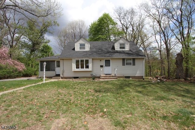 71 Dawn Ave, North Haledon Boro, NJ 07508