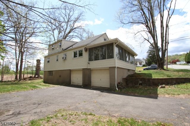 71 Dawn Ave, North Haledon Boro, NJ 07508