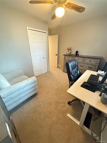 29021 Van Laan Drive, Warren, MI 48092