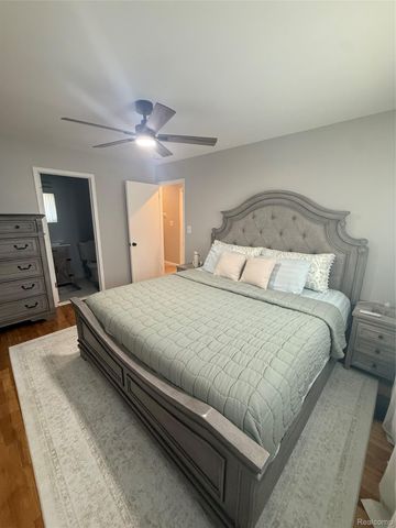 29021 Van Laan Drive, Warren, MI 48092