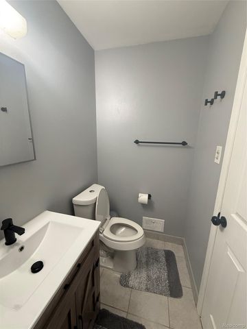 29021 Van Laan Drive, Warren, MI 48092