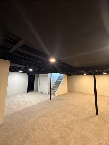 29021 Van Laan Drive, Warren, MI 48092