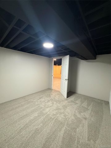 29021 Van Laan Drive, Warren, MI 48092