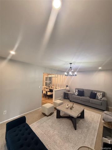 29021 Van Laan Drive, Warren, MI 48092