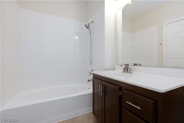 1830 North Buffalo Drive 2115, Las Vegas, NV 89128