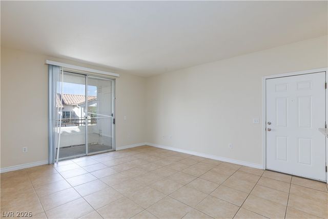 1830 North Buffalo Drive 2115, Las Vegas, NV 89128