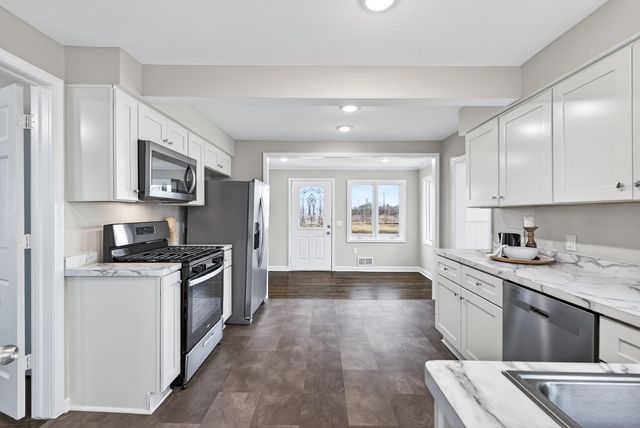 2820 6th Avenue, Anoka, MN 55303