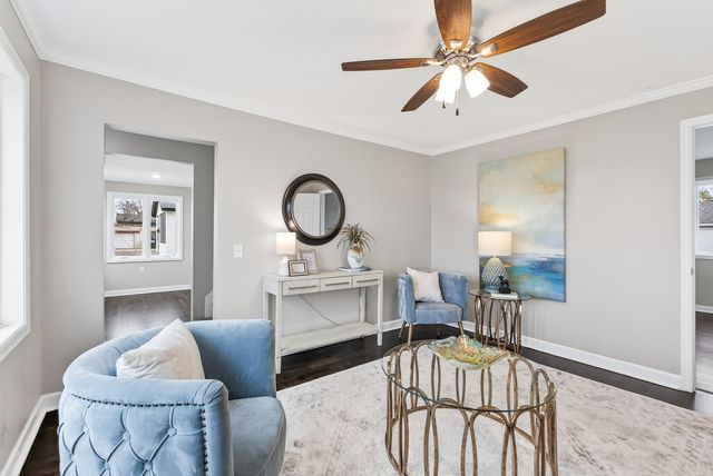 2820 6th Avenue, Anoka, MN 55303