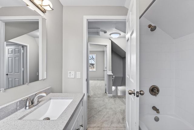 2820 6th Avenue, Anoka, MN 55303