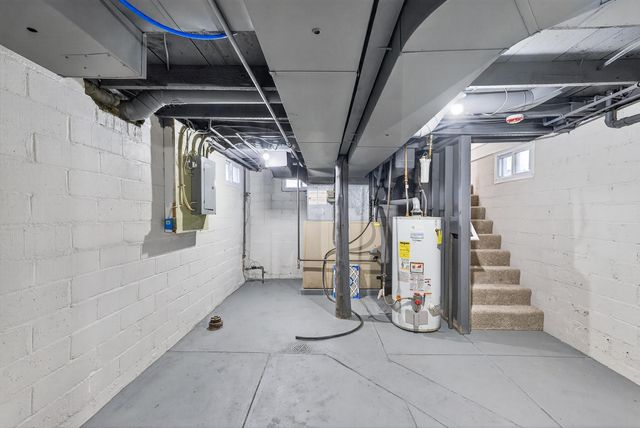 2820 6th Avenue, Anoka, MN 55303