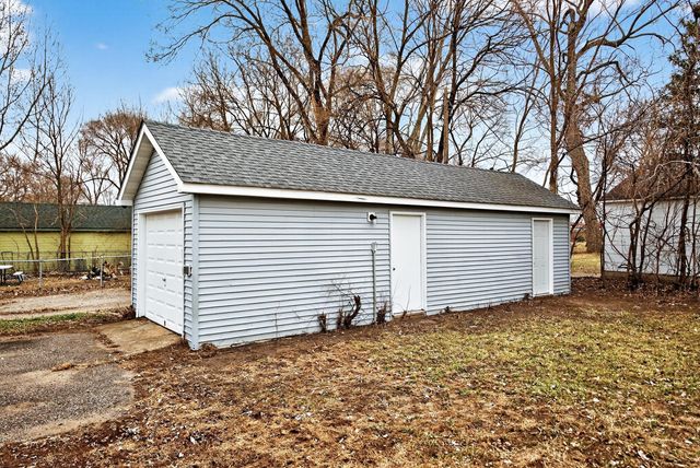 2820 6th Avenue, Anoka, MN 55303