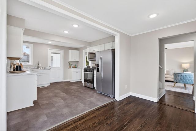 2820 6th Avenue, Anoka, MN 55303