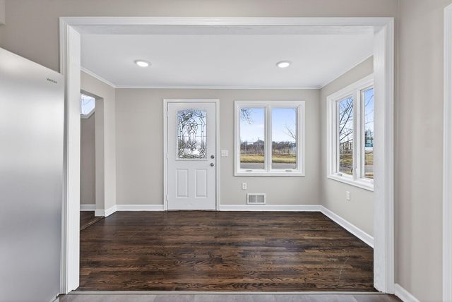 2820 6th Avenue, Anoka, MN 55303