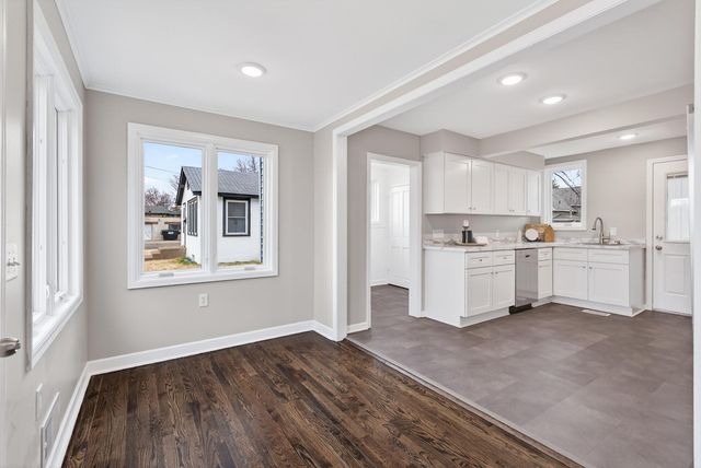 2820 6th Avenue, Anoka, MN 55303