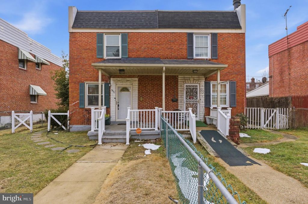 3827 GLENARM AVE, Baltimore, MD 21206