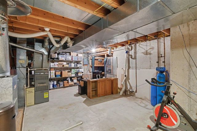 6036 Arroyo Vista Drive, Rockford, MI 49341