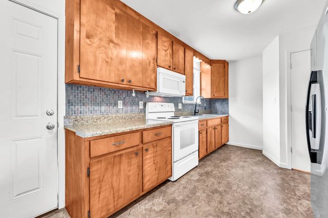 88 W Fork Dr, Clarksville, TN 37042