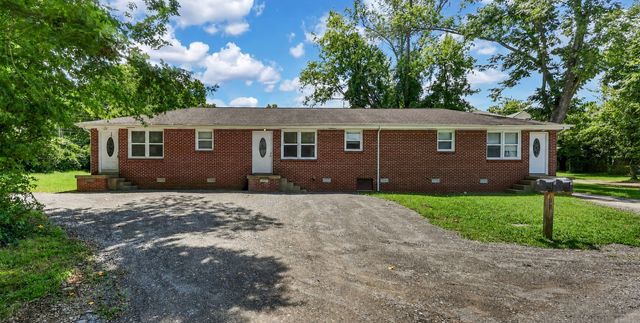 88 W Fork Dr, Clarksville, TN 37042