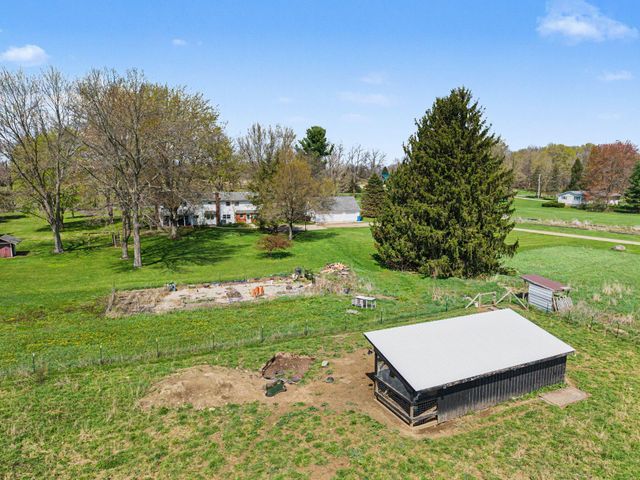 6845 Cochran Road, Hanover Twp, MI 49246
