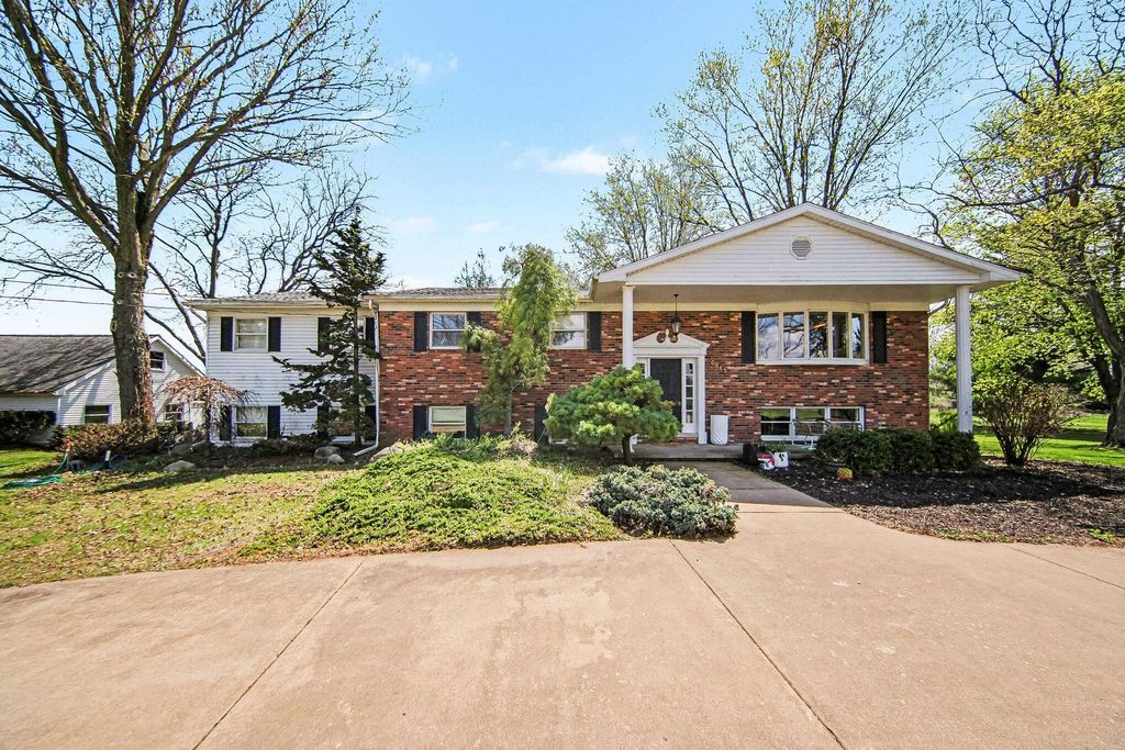 6845 Cochran Road, Hanover Twp, MI 49246