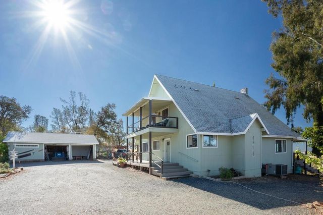 135 Sunny Hills Rd, Bangor, CA 95914