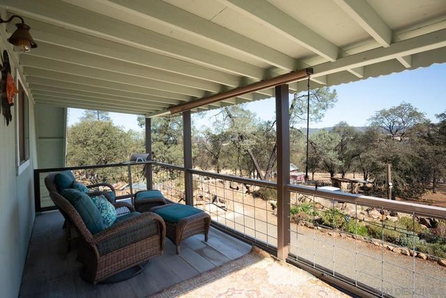 135 Sunny Hills Rd, Bangor, CA 95914