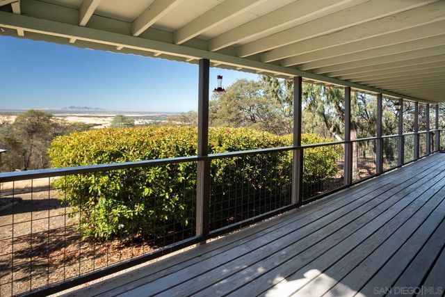 135 Sunny Hills Rd, Bangor, CA 95914