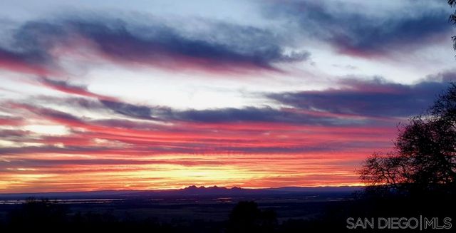 135 Sunny Hills Rd, Bangor, CA 95914