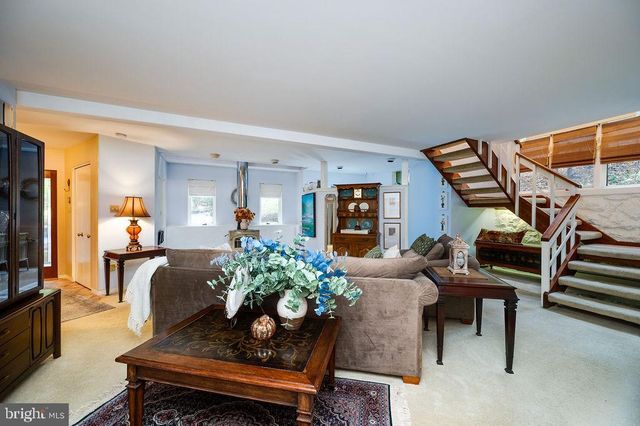 199 DEER HILL RD, Reading, PA 19607