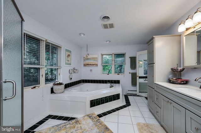 199 DEER HILL RD, Reading, PA 19607
