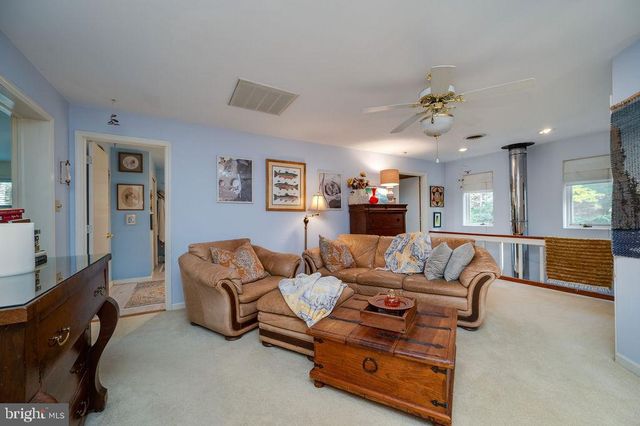 199 DEER HILL RD, Reading, PA 19607