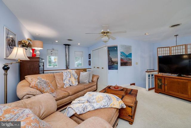 199 DEER HILL RD, Reading, PA 19607