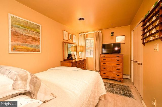 199 DEER HILL RD, Reading, PA 19607