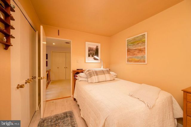 199 DEER HILL RD, Reading, PA 19607