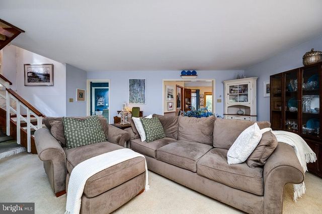 199 DEER HILL RD, Reading, PA 19607