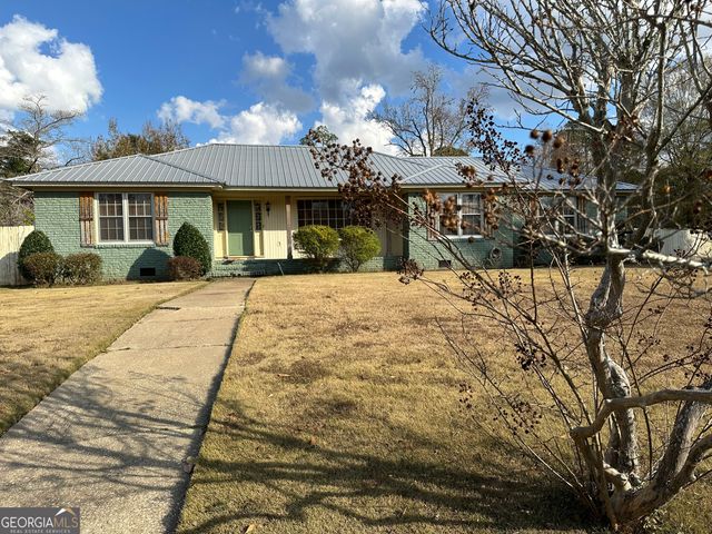 1804 Green Valley Lane, Albany, GA 31707