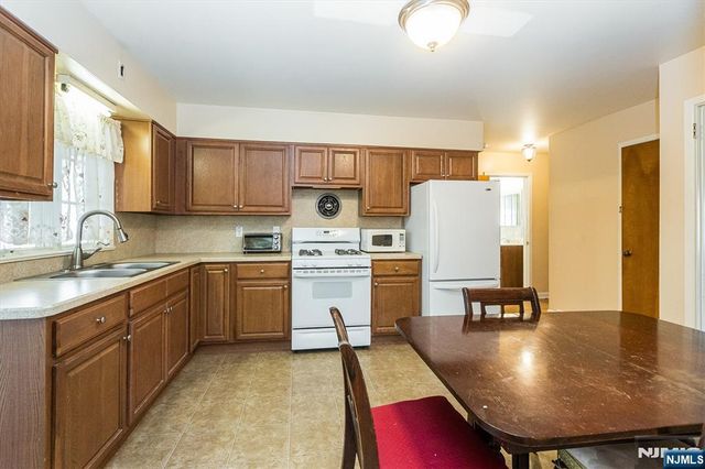 261 Terhune Avenue, Passaic, NJ 07055