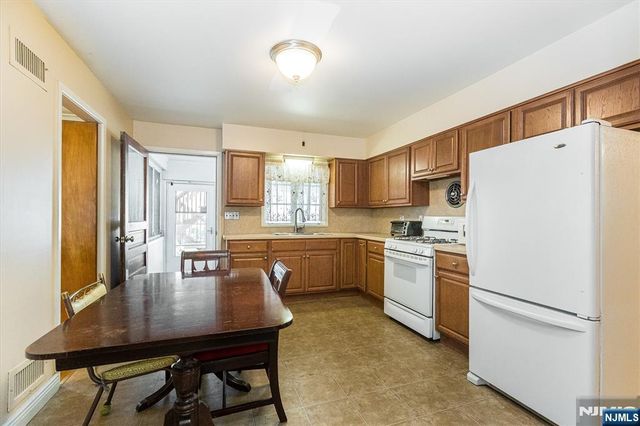 261 Terhune Avenue, Passaic, NJ 07055