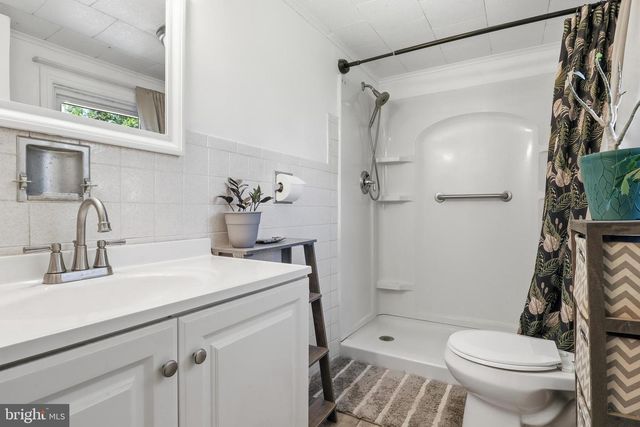 50 S MAIN ST, Seven Valleys, PA 17360